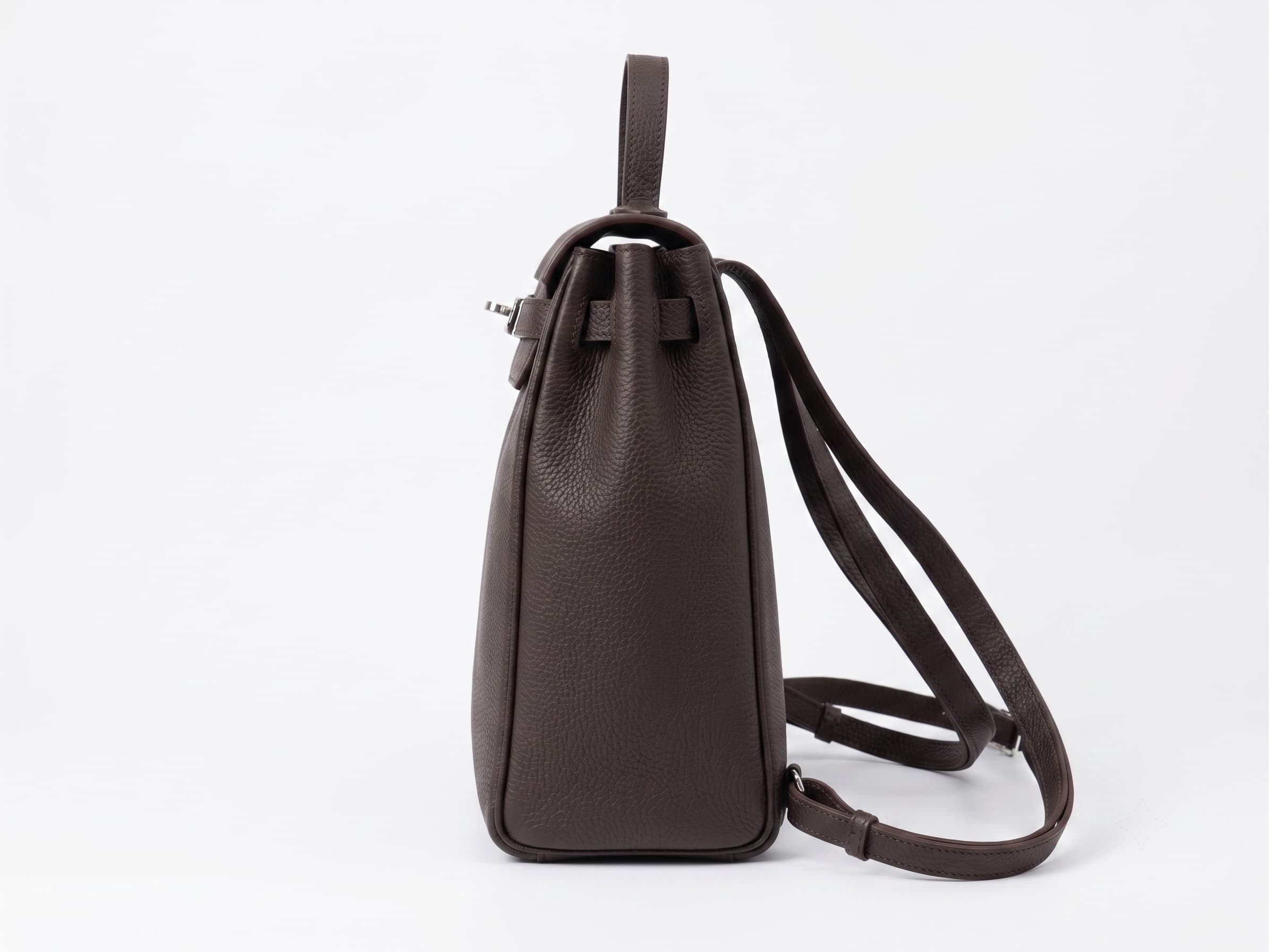 HOSSEN Pebbled Leather Flap Backpack
